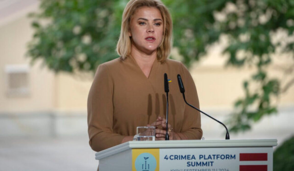 Lotyšsko obmedzilo prístup k 17 portálom šíriacim ruskú propagandu