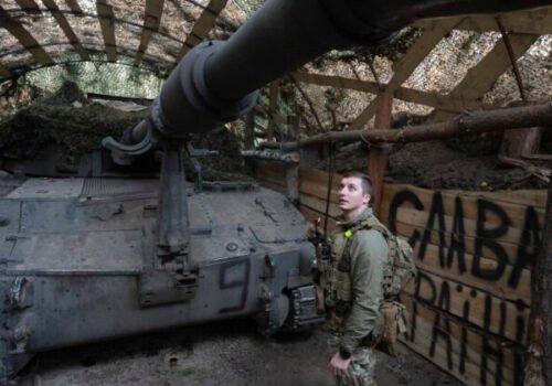 Moskva na Ukrajine za jediný deň stratila takmer 1 600 vojakov