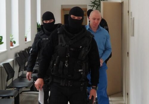 Odsúdený muž, ktorý v minulosti utiekol z väzenia, žiadal o obnovu konania