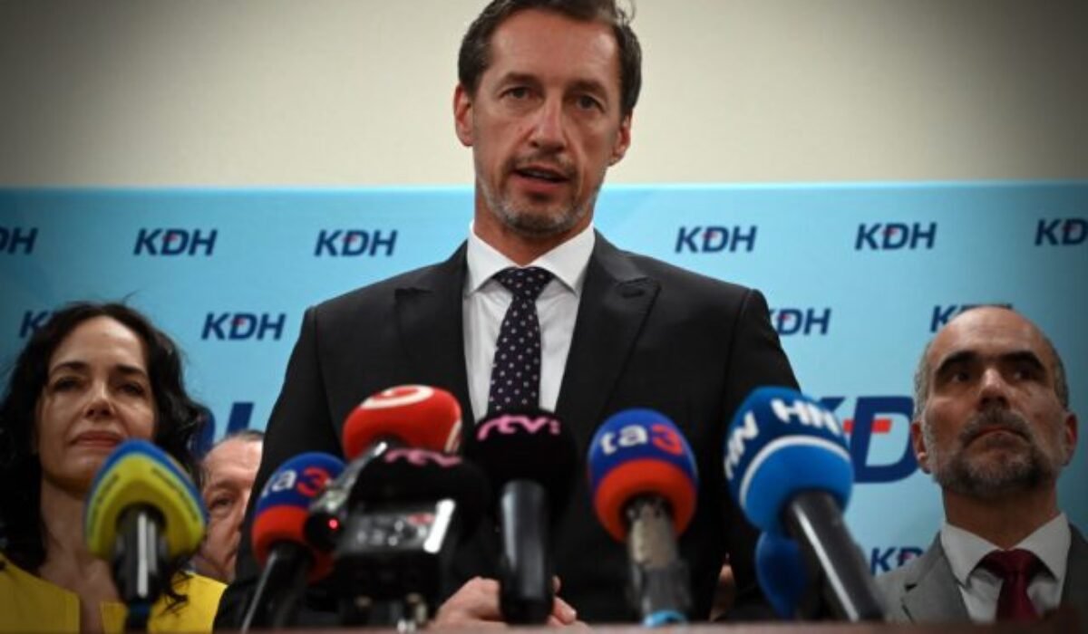 Fico každým dňom dokazuje svoju neschopnosť, Kresťanskí demokrati podporia odvolávanie premiéra v parlamente