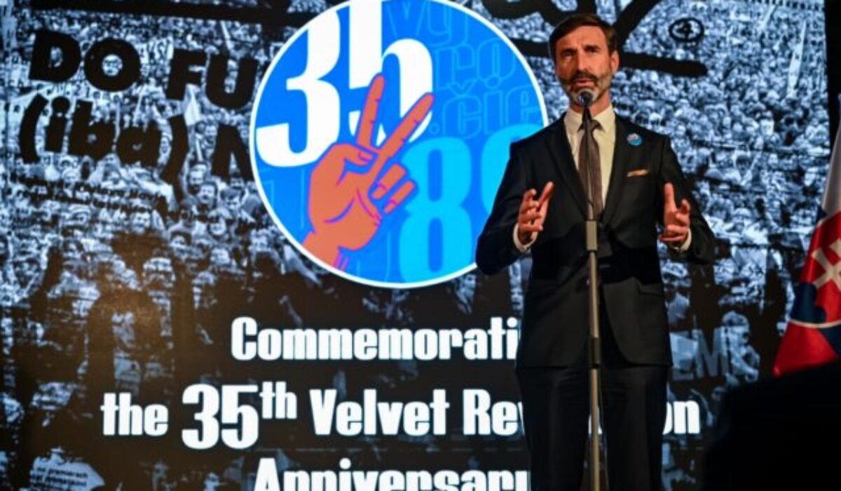 Ministerstvo diplomacie si pripomenulo výročie pochodu študentov vysokých škôl proti komunistickému režimu