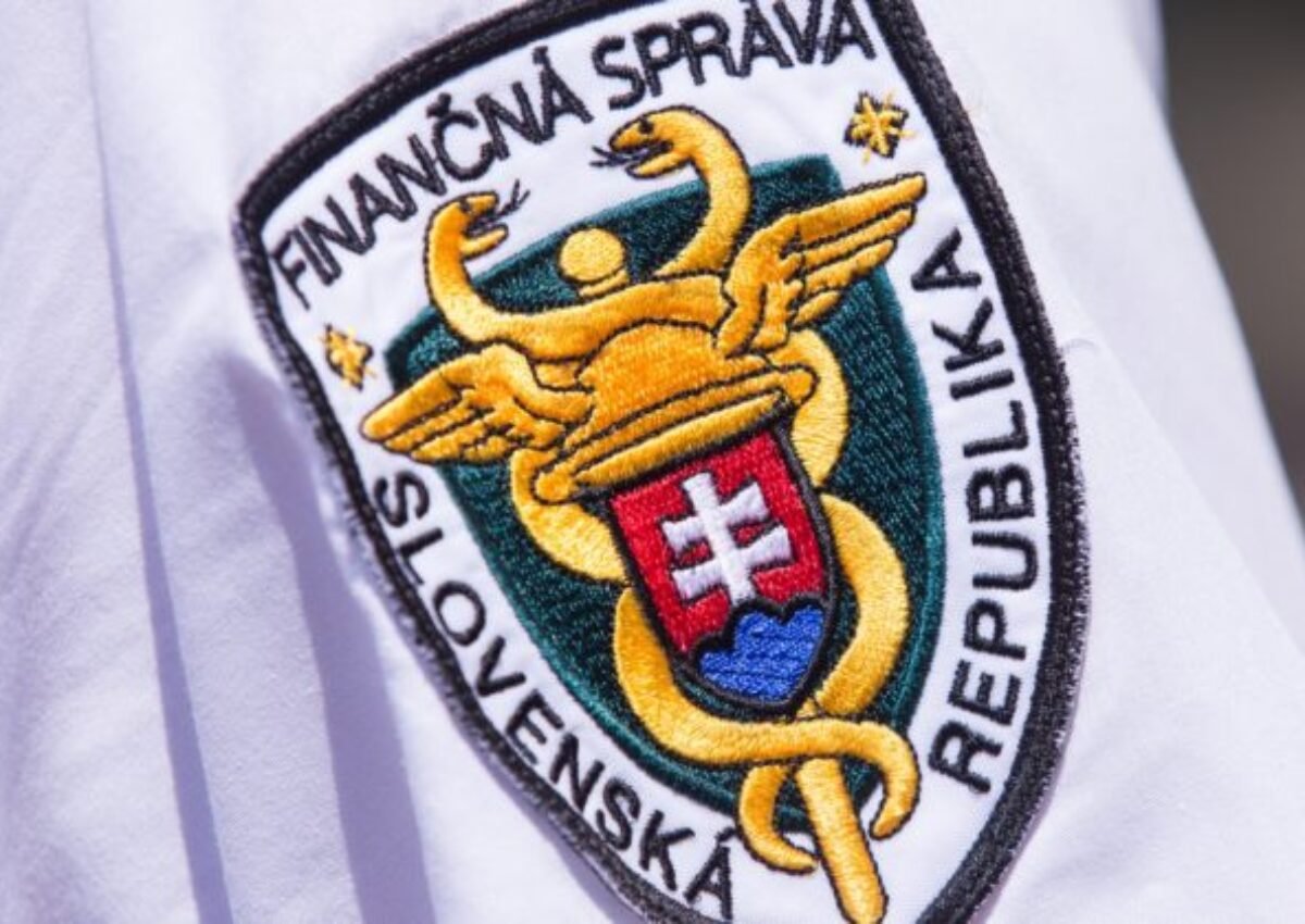 2563_img_1652_copy-640x420.jpg Colníci počas akcie Biatec zaistili milióny nelegálnych cigariet a tony rezaného tabaku