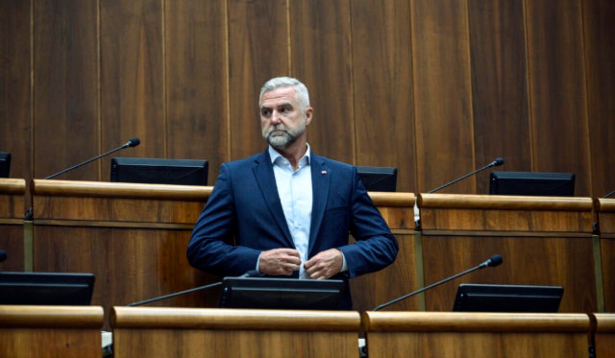 Gašpar by si vedel predstaviť, že by sa novým šéfom parlamentu stal Šutaj Eštok. Privítal by aj návrh progresívcov na podpredsedu