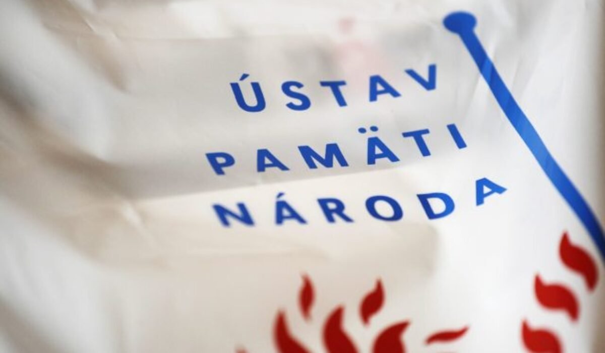 Ústav pamäti národa pripomenie verejnosti výročie Sviečkovej manifestácie, konať sa bude aj omša