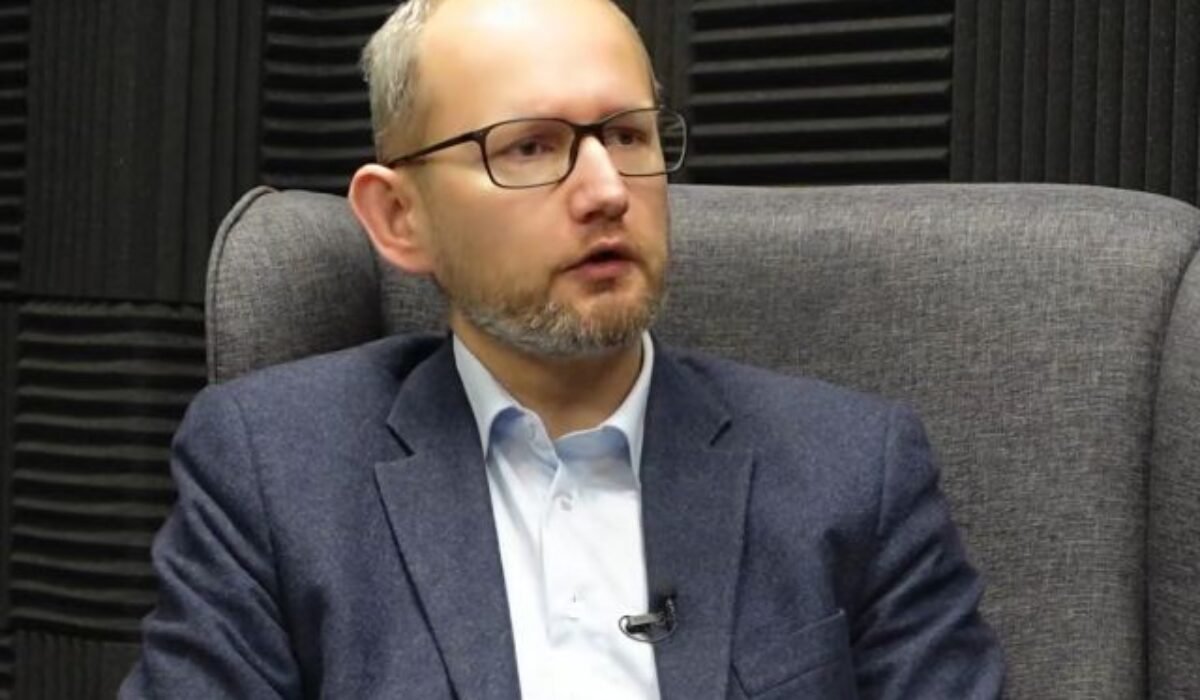 Vojna medzi NATO a Ruskom nehrozí, podľa Bátora nové obranné plány sú len bezpečnostná poistka