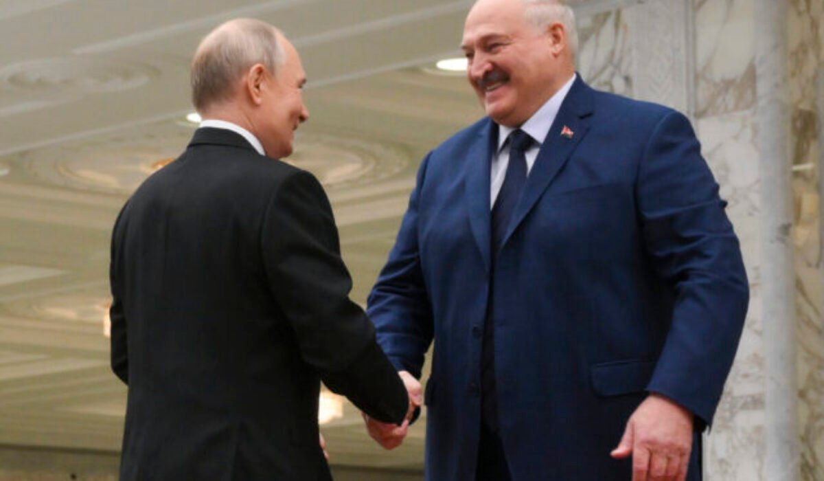 Moskva v rámci novej dohody berie Bielorusko pod svoj jadrový dáždnik