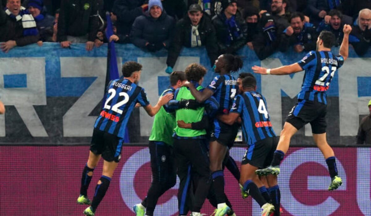 Talianska Serie A má nového lídra, jeho tréner nechce o hovoriť o titule – FOTO