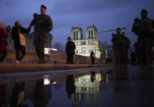 Katedrálu Notre-Dame v Paríži znovu otvoria, medzi hosťami bude aj Trump či Zelenskyj – FOTO