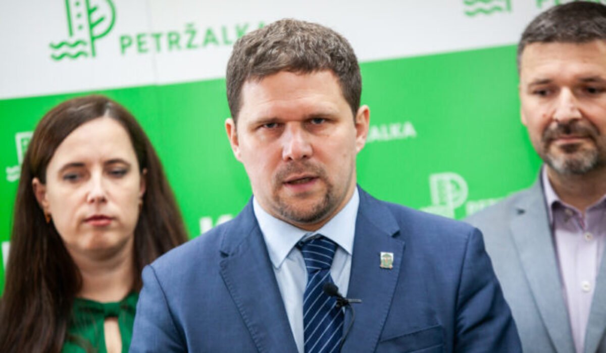 Hrčka sa vráti na miesto starostu Petržalky po zložení sľubu, dôveru od ľudí si bude pamätať