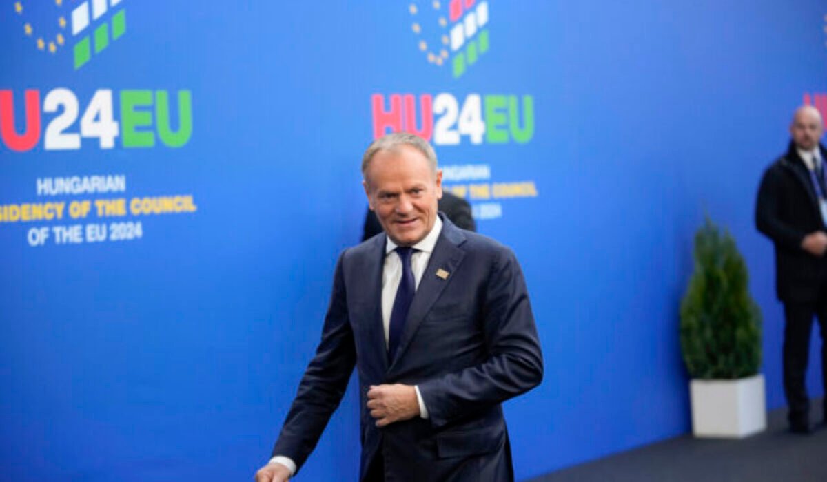Rokovania o vojne na Ukrajine by sa podľa poľského premiéra mohli začať v zime