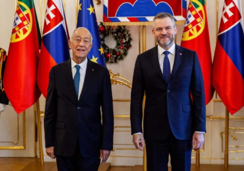Peter Pellegrini privítal Marcela Rebela de Sousu, vyzdvihol prítomnosť portugalských vojakov na Slovensku – FOTO