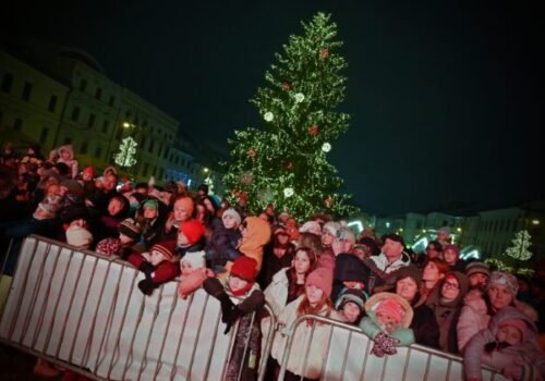 Banská Bystrica zavádza preventívne opatrenia na zvýšenie bezpečnosti na vianočných trhoch, reaguje tak na útok v Magdeburgu