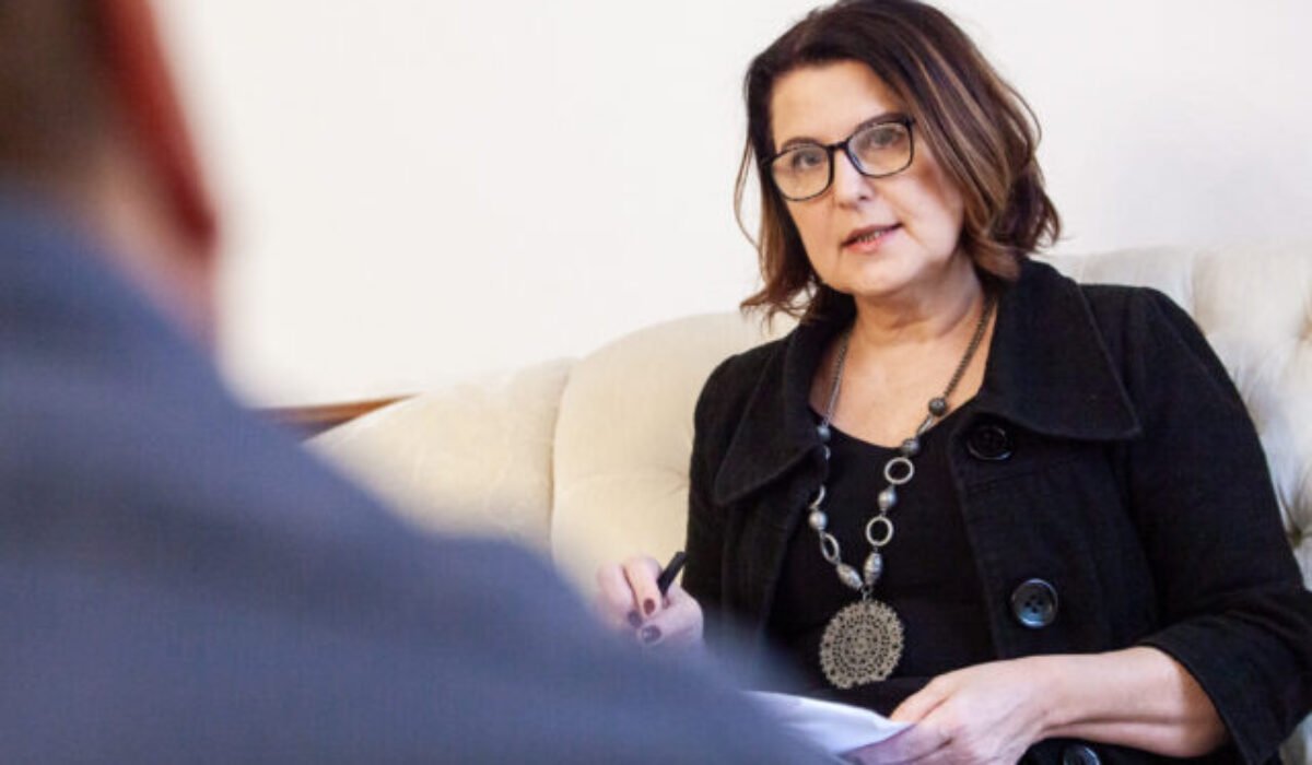 Ľudia postupne pochopia, že nie všetci sudcovia sú skorumpovaní a neschopní, myslí si šéfka súdnej rady Kosová