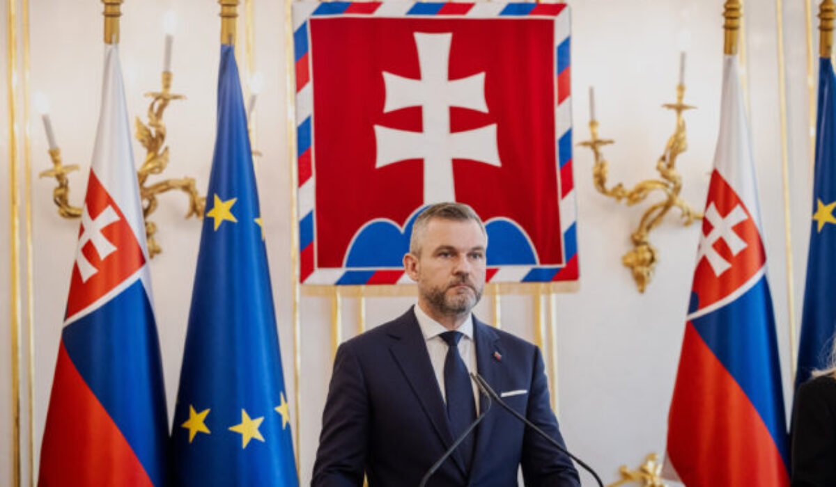 Rozbíjať a ničiť vie každý, podľa Pellegriniho by bol mier na Ukrajine tou najkrajšou oslavou výročia ukončenia 2. svetovej vojny