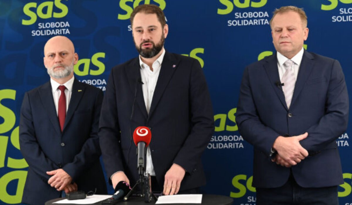 Viac okresov, menej peňazí. Liberáli varujú pred chaosom v nových pravidlách podpory regiónov