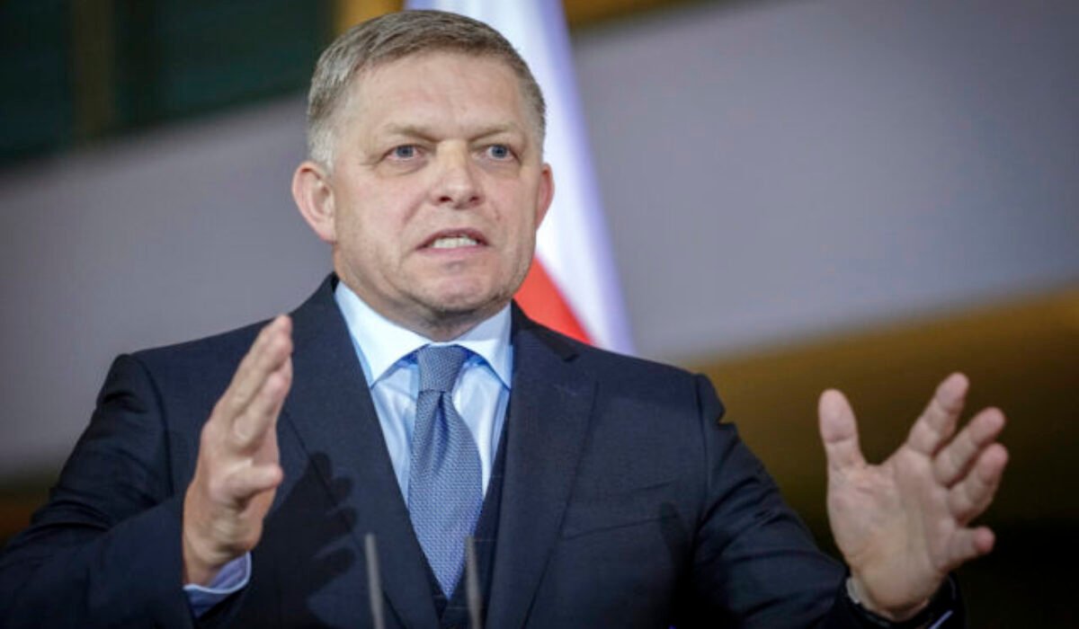 Hrádzu proti progresivizmu poctivo budujeme, tvrdí premiér Fico