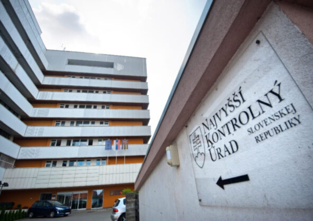 Štát spôsobuje miliónové škody, podľa NKÚ dochádza k systémovým zlyhaniam a mimoriadnemu plytvaniu