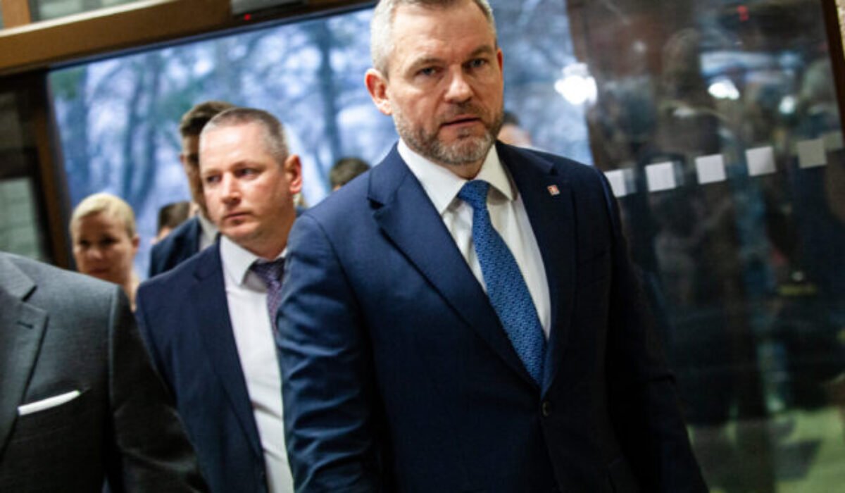 Situácia je podľa Pellegriniho vážna, prezident hovorí o snahách eskalovať napätie v spoločnosti – VIDEO, FOTO