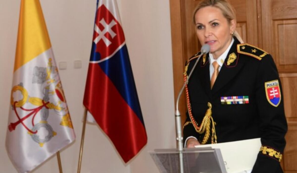 Šutaj Eštok predstaví nástupcu Soláka už onedlho, kandidátkou na post je aj bývalá policajná viceprezidentka Maškarová