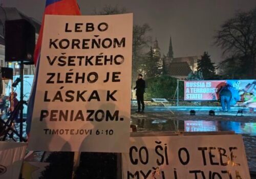 Protesty v Košiciach vyvrátili klamstvá vlády a potvrdili zneužitie SIS, strana SaS predloží návrh na odvolanie Gašpara – VIDEO, FOTO