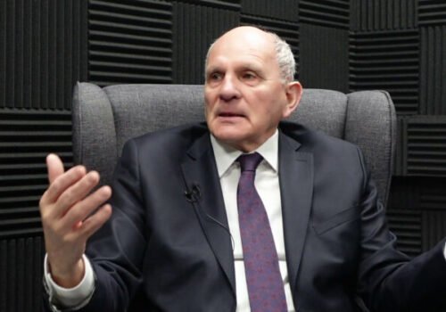 Mikloško je sklamaný z utajovanej správy SIS, pripomenulo mu to praktiky ŠtB a komunistov – VIDEO
