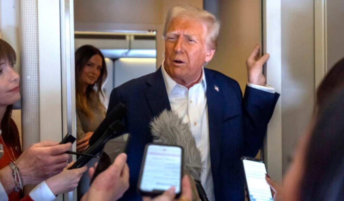 Trump predstavil plán na „vyčistenie“ Gazy, označil ju za „demolačné miesto“ po vojne medzi Izraelom a Hamasom