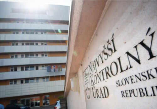 Systém podpory marginalizovaných rómskych komunít má závažné nedostatky, národní kontrolóri navrhujú zásadné opatrenia