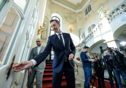 Tvrdenia o ukotvení Slovenska v Únii a NATO sa musia podľa Majerského naplniť činmi, šéf KDH sa vyjadril aj k protestom – VIDEO