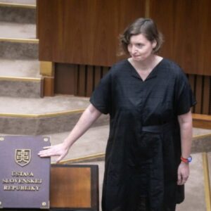 Slovensko je vraj posledný „skanzen homofóbie“. PS opäť objavilo novú katastrofu