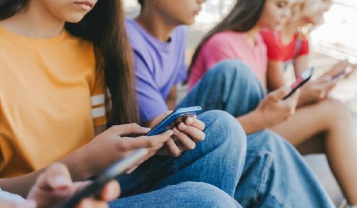 Ústredie práce si pripomína Deň bezpečnejšieho internetu, tohtoročnou témou je „Spoločne pre lepší internet“