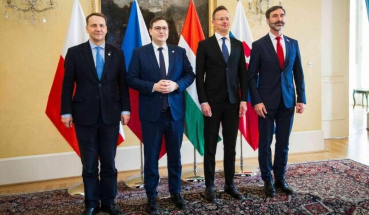 Vyšehradská skupina oslavuje 34 rokov. Podľa Blanára zoskupenie stále funguje a prináša prospech obyvateľom členských štátov – FOTO