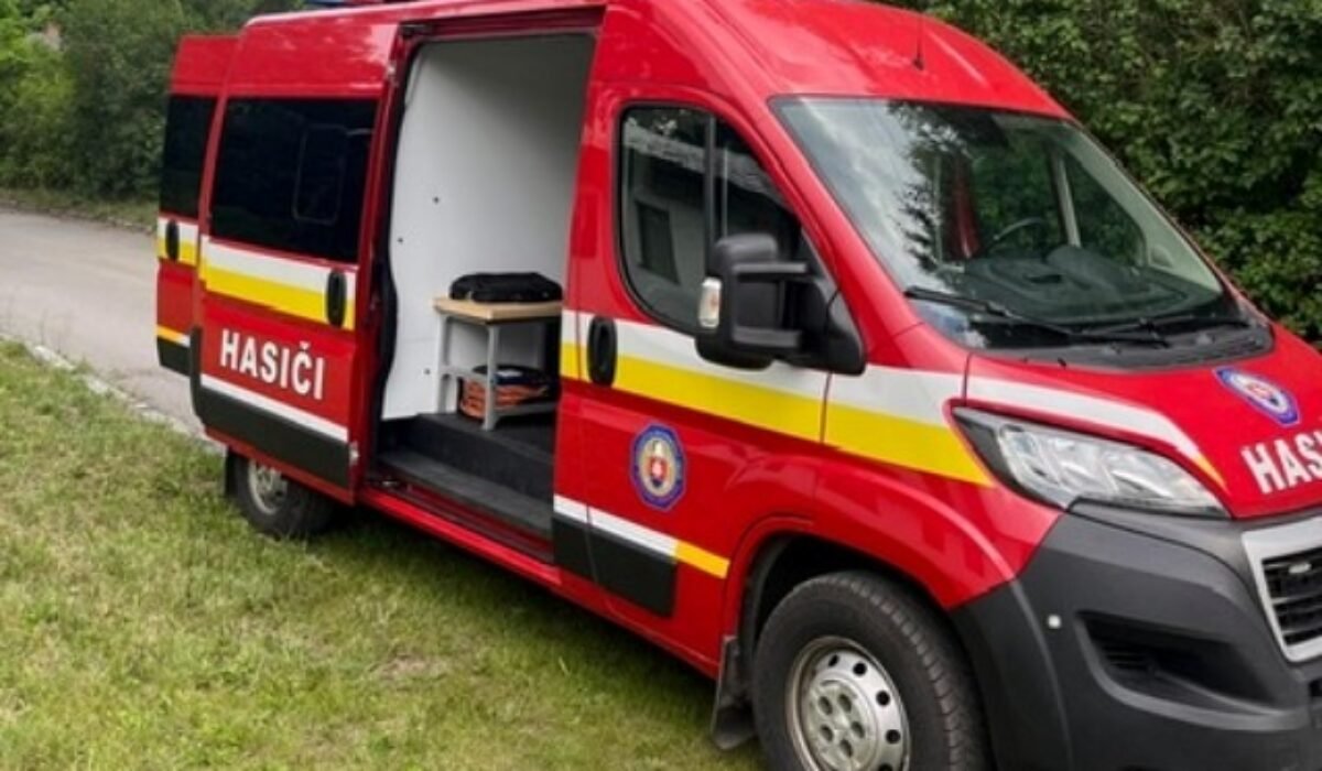 Bratislava už tri dni smrdí, najhoršie je to v týchto častiach. Teórií o pôvode zápachu je viacero – FOTO