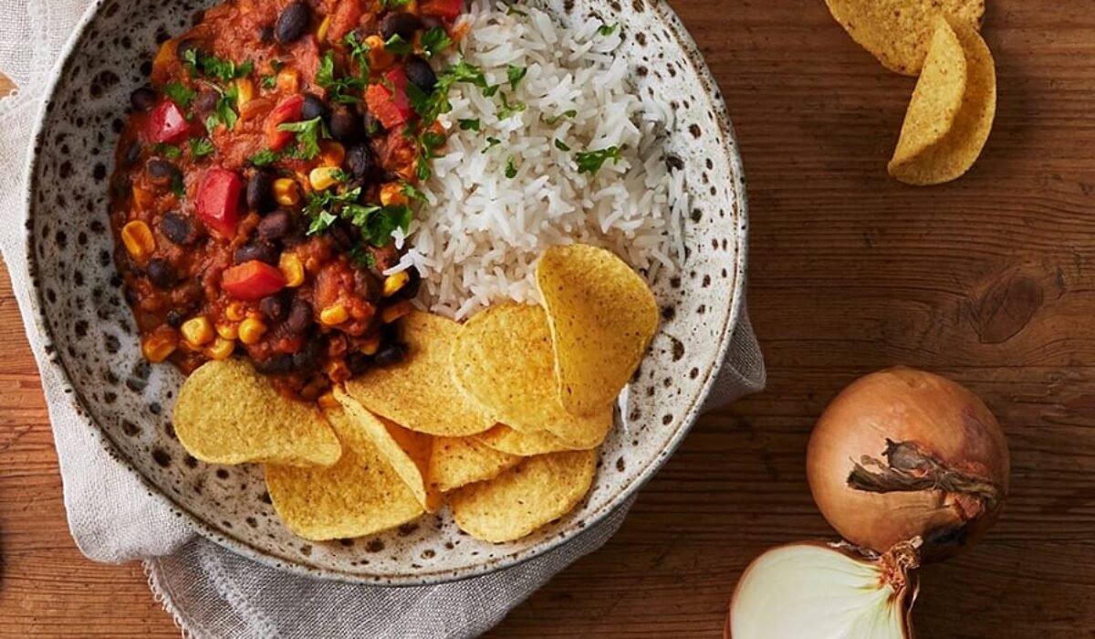Dobroty na každý deň: Chilli con Veggie – Pikantná vegánska lahôdka 🌶️🍛