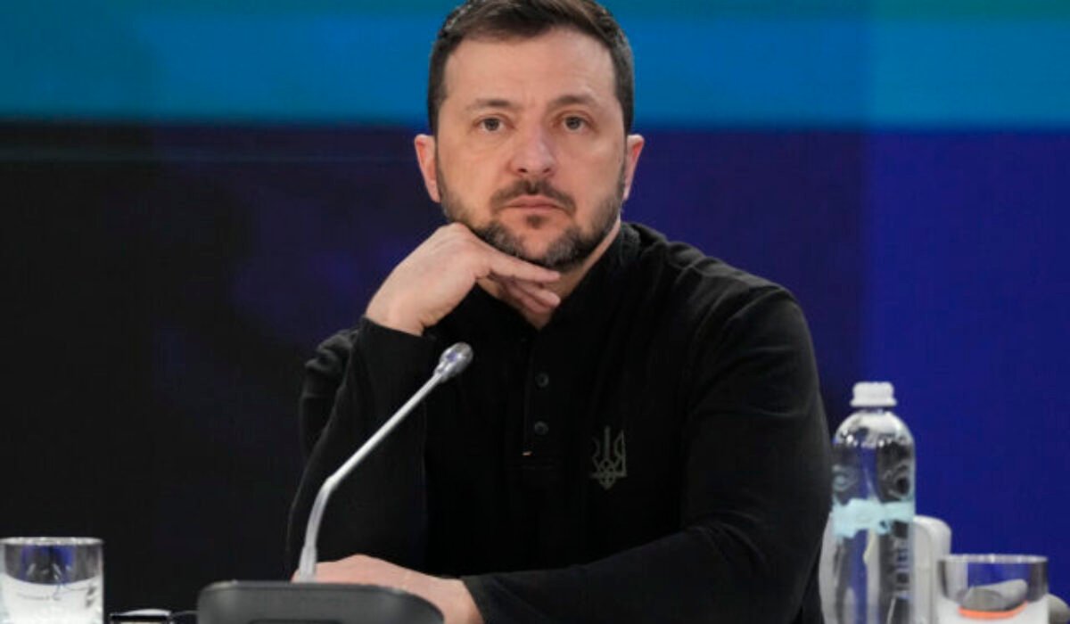 Zelenskyj pricestoval do Londýna na rokovanie s britským premiérom Starmerom