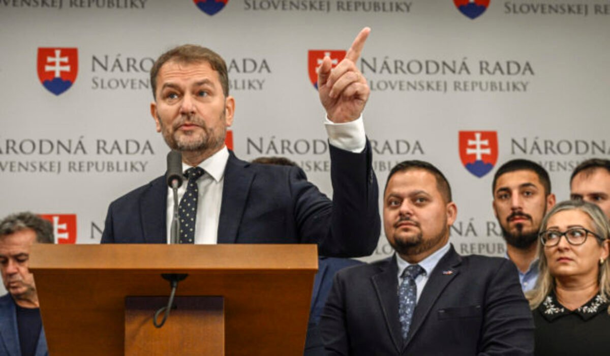 Poslanci hnutia Slovensko chcú zastaviť neobmedzené rozdávanie odmien politickým nominantom