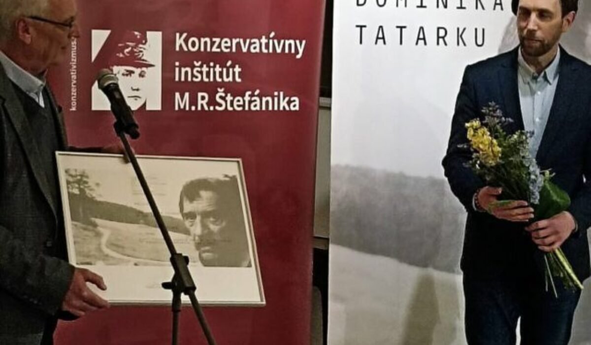 Cenu Dominika Tatarku za rok 2024 získal historik József Demmel s knihou Mladý Štefánik
