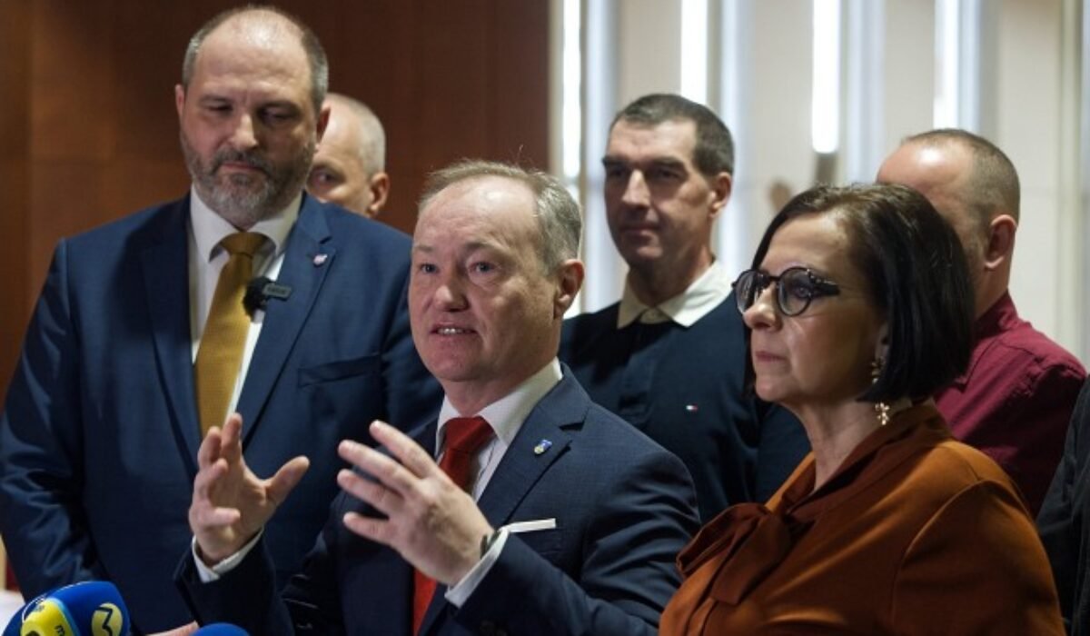 Starosta Severu Ténai navrhuje zrušiť všetky mestské časti v Košiciach, vidí to ako najúspornejšie riešenie