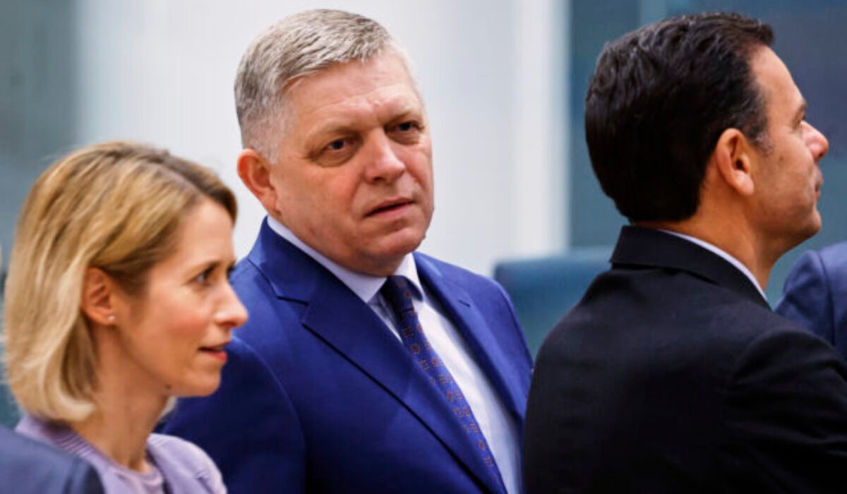 Nemá žiadnu právomoc kritizovať suverénneho premiéra, ohradil sa Fico voči výroku europoslankyne Kallasovej