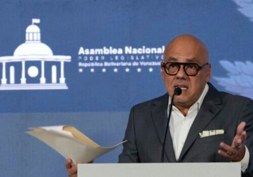 Venezuela sa dohodla s Washingtonom o ďalších deportačných letoch, migrácia podľa Rodrigueza nie je zločin