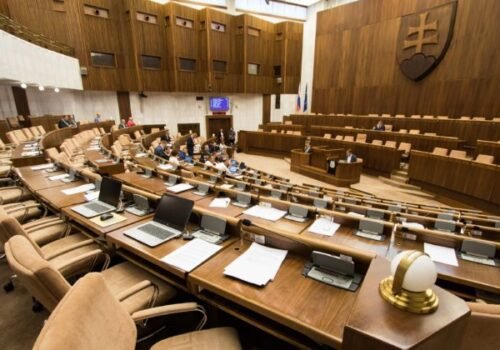 Participácia občanov na tvorbe verejných politík nie je lobing, tvrdí stredisko pre ľudské práva