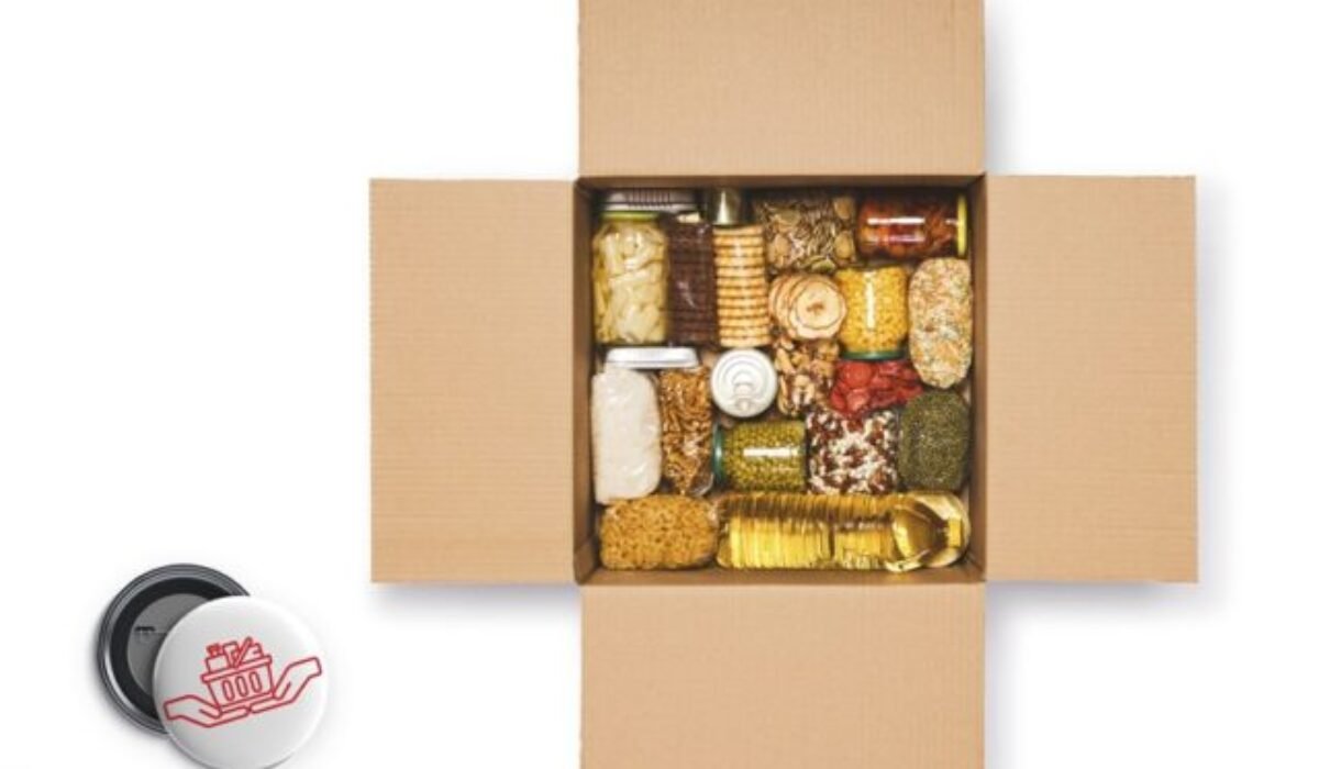 Kaufland rozširuje charitatívnu zbierku Pomáhame potravinami, spúšťa ju aj na jar