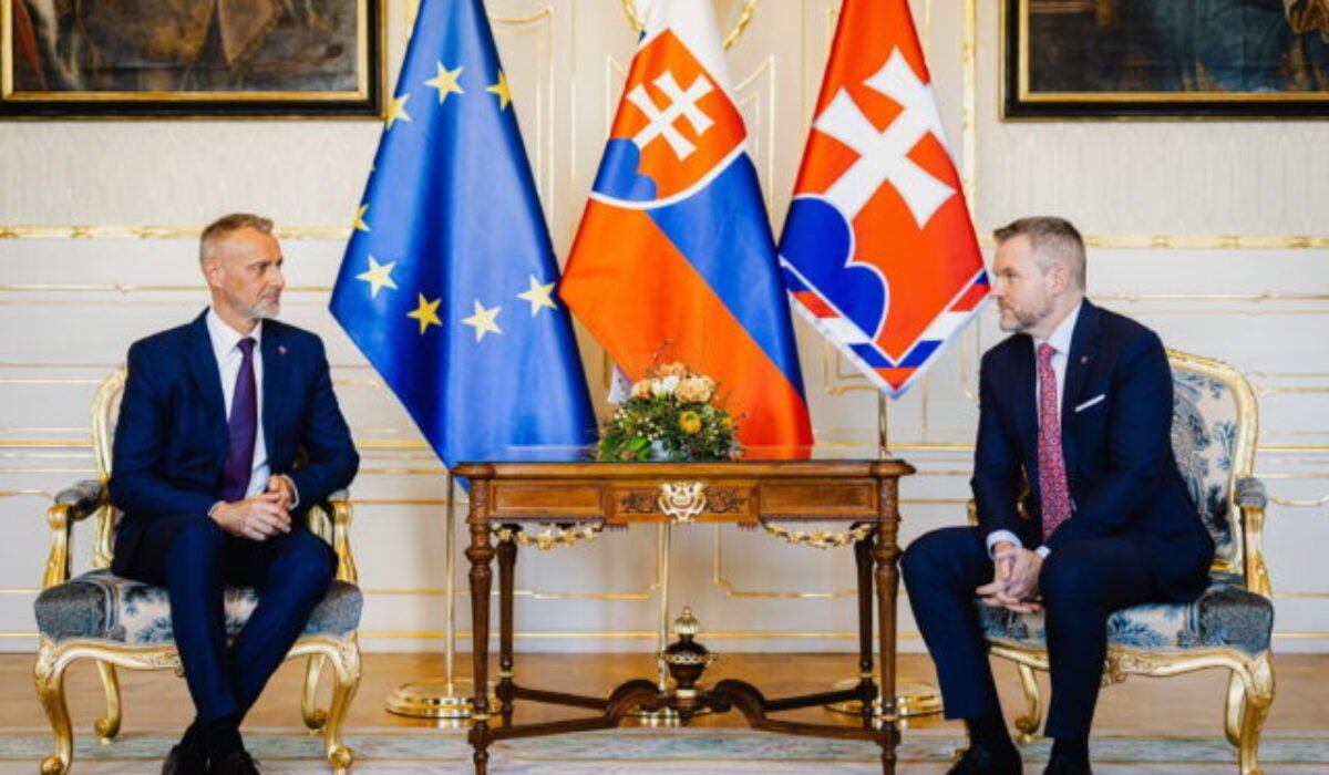 Pellegrini prijal novozvoleného predsedu parlamentu Rašiho, dohodli sa na intenzívnej spolupráci – FOTO