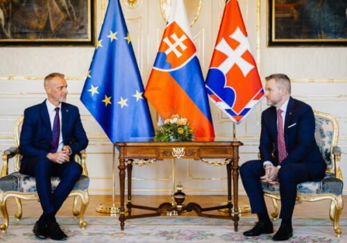Pellegrini prijal novozvoleného predsedu parlamentu Rašiho, dohodli sa na intenzívnej spolupráci – FOTO