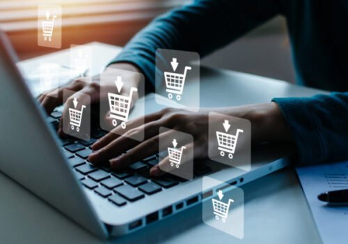 Slováci nakupujú cez internet častejšie, s objednávaním majú menej problémov ako priemer EÚ