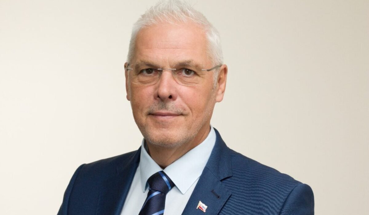 (Rozhovor) Karol Farkašovský: Najväčšou cnosťou a umením politika je schopnosť vedieť dosiahnuť konsenzus