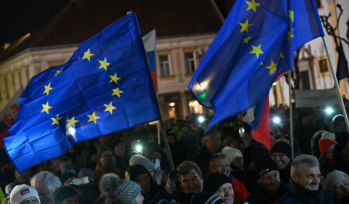 V Trnave bude ďalší protest, jeho súčasťou bude aj hlučný pochod