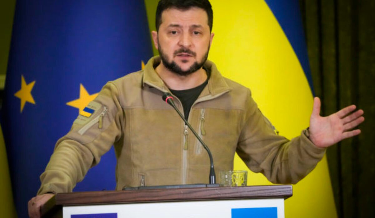 Zelenskyj víta „hmatateľný pokrok“ pri rokovaniach s vojenskými šéfmi Francúzska a Británie
