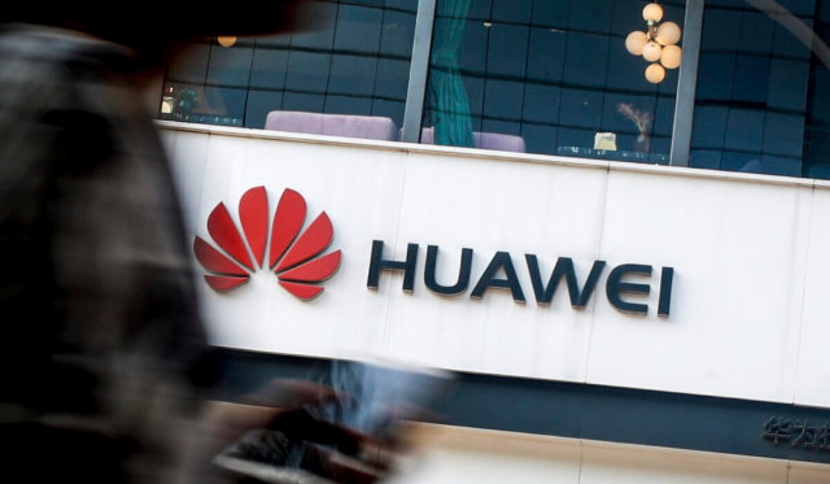 Belgickí prokurátori obvinili osem osôb v rámci vyšetrovania korupcie spojeného s Huawei