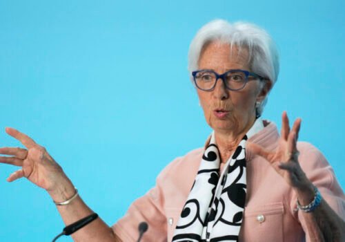 ECB znížila úrokové sadzby o štvrť percentuálneho bodu