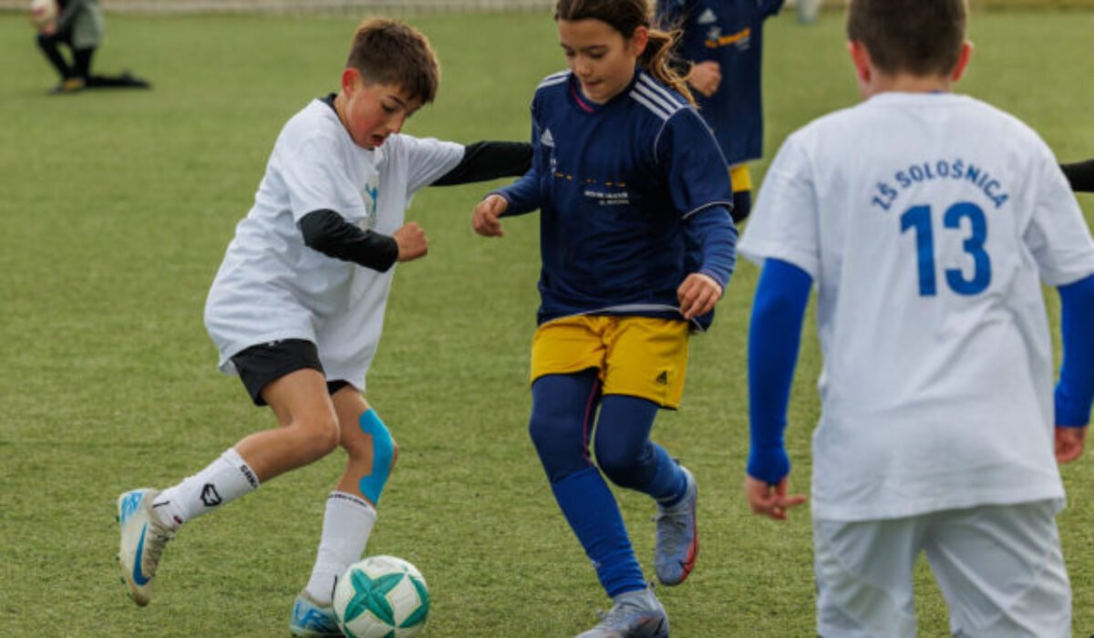 Spoznajte majstrov kraja vo futbale žiakov. Krajské kolá McDonald’s Cupu štartujú po Veľkej noci!